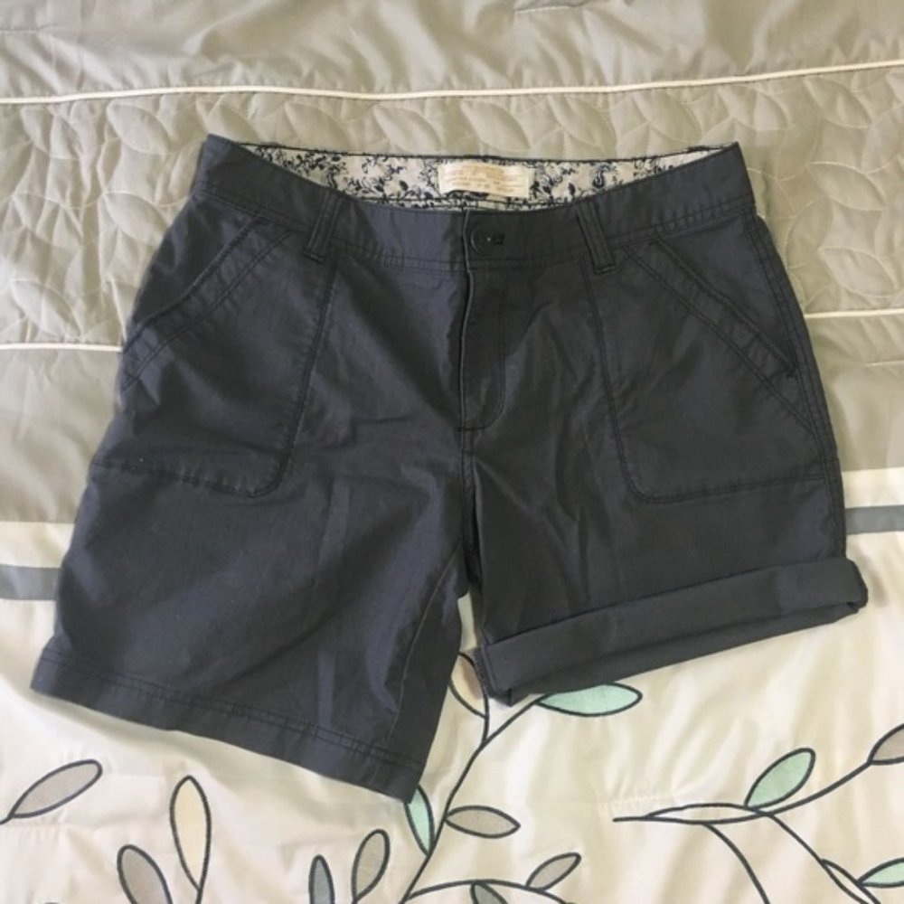 Eddie Bauer shorts, 2